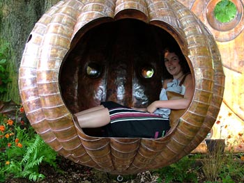 This unique garden chair was irrisistable to crawl into. This unique garden chair was irrisistable to crawl into.