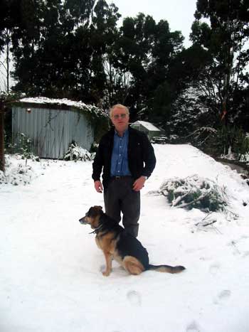 Must be cold on a dog's bottom... Must be cold on a dog's bottom...